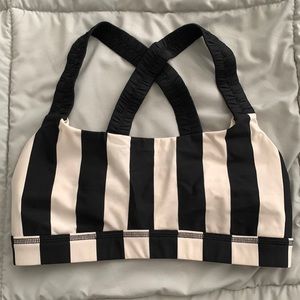 Lululemon sports bra stripes!